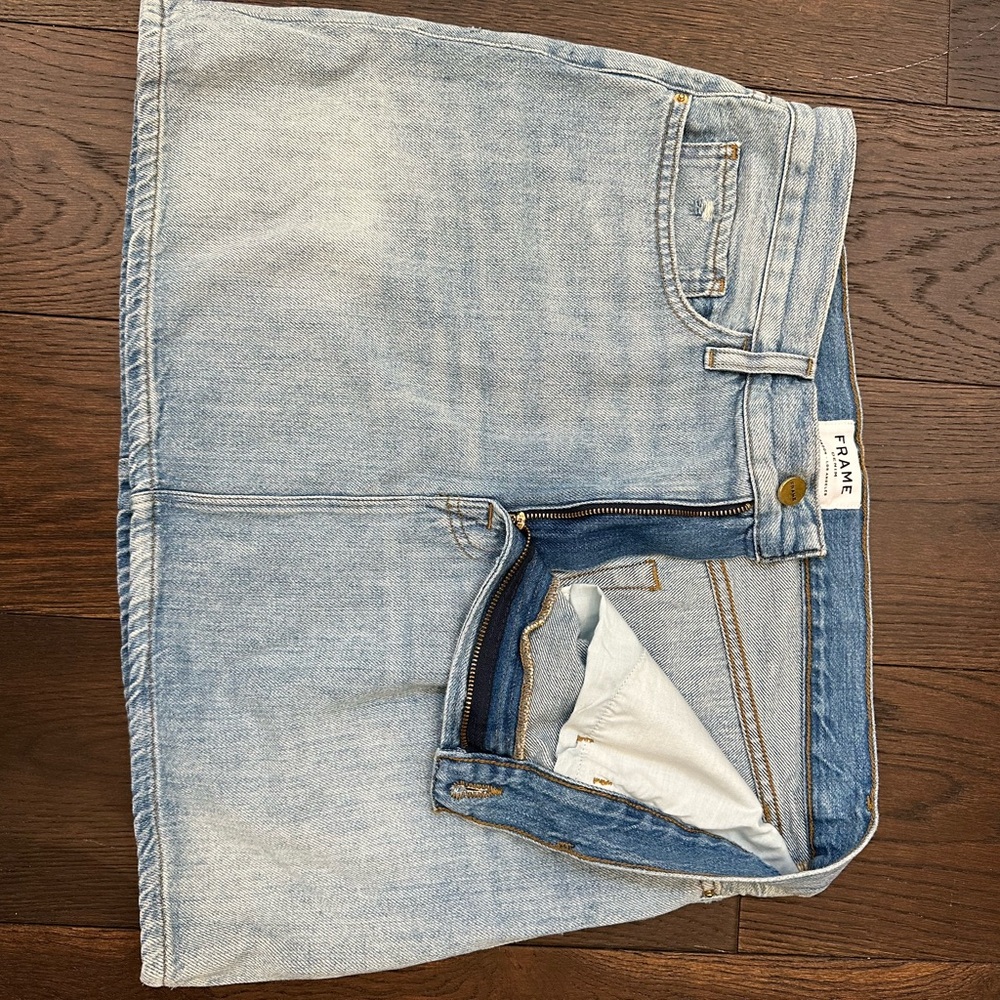 Frame skirt